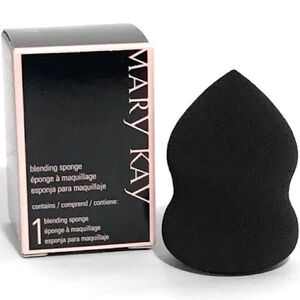 Mary Kay Onyx Makeup Blending Sponge